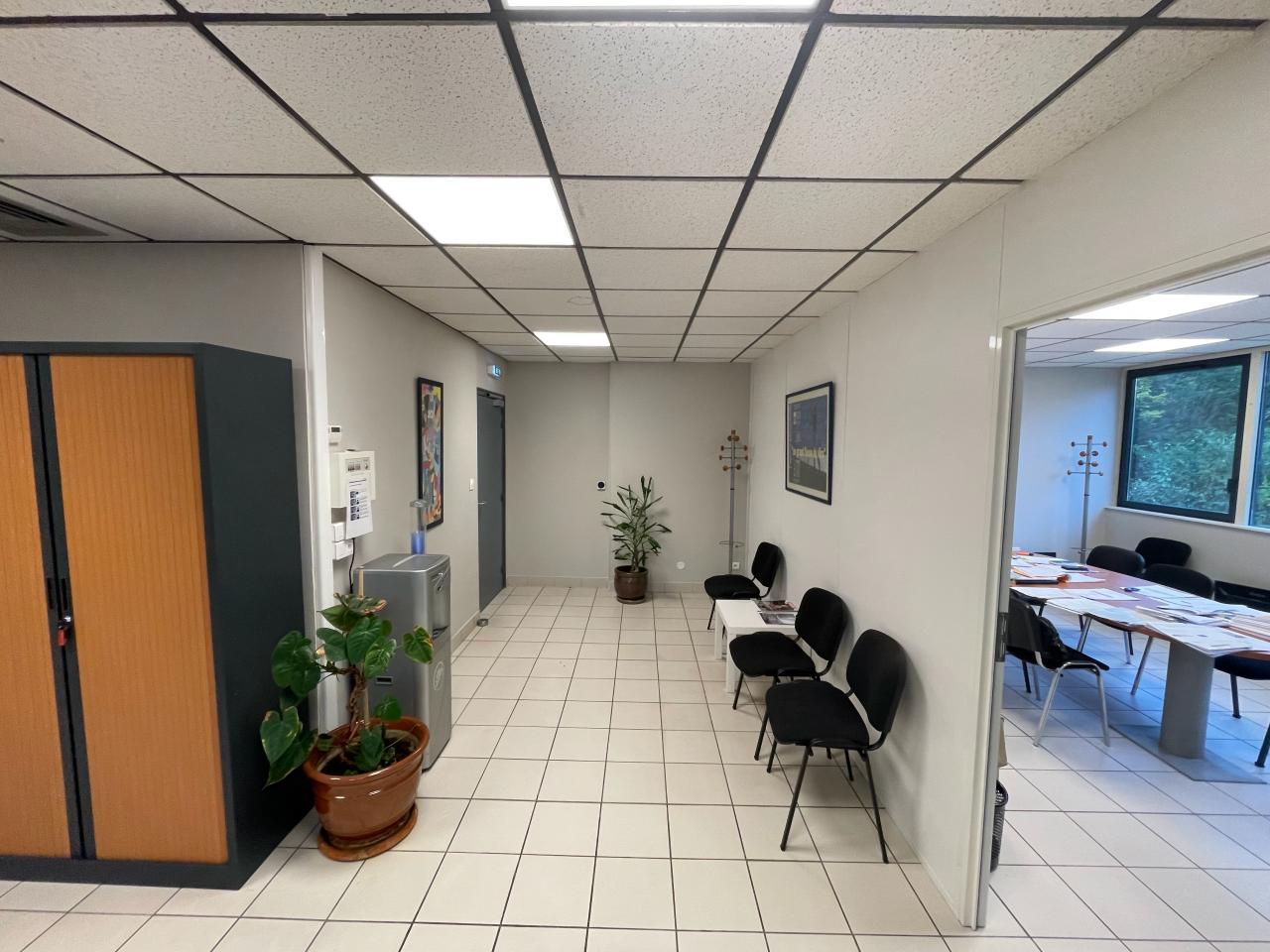 Bureau Bois-Guillaume 137m² Location bureau Bois-Guillaume Seine-Maritime OLBUR2427430 2